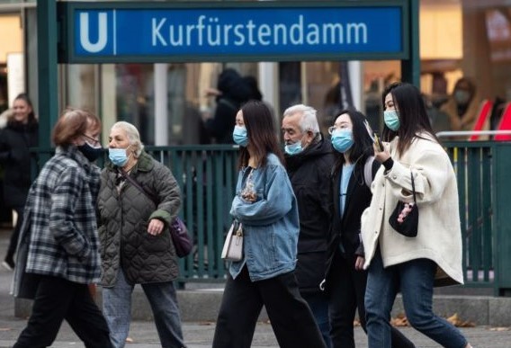 Gjermania vendos zgjatjen e kufizimeve: Lehtesohen masat gjate festave